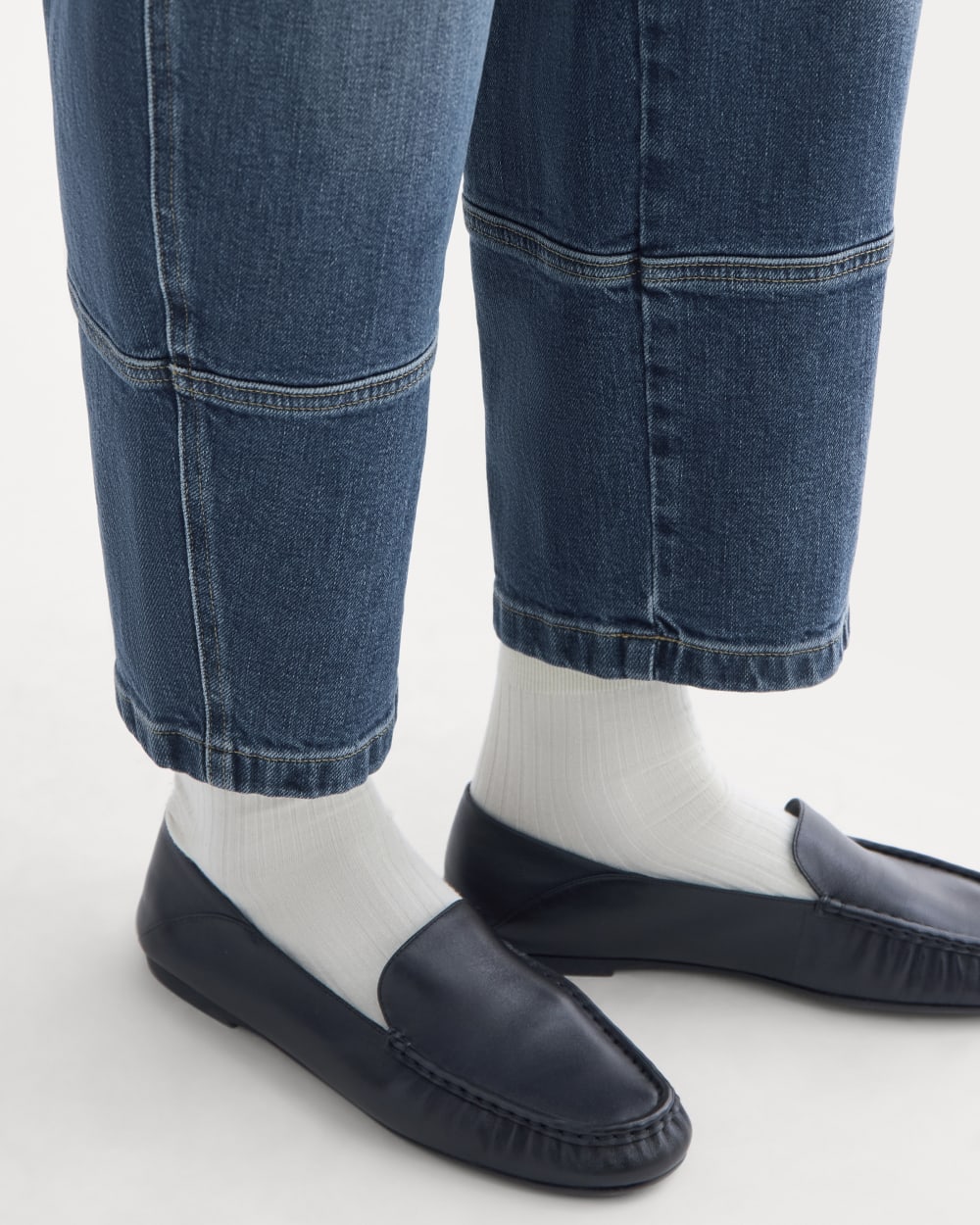 The Utility Barrel Pant in Deep Blue Indigo — detail view