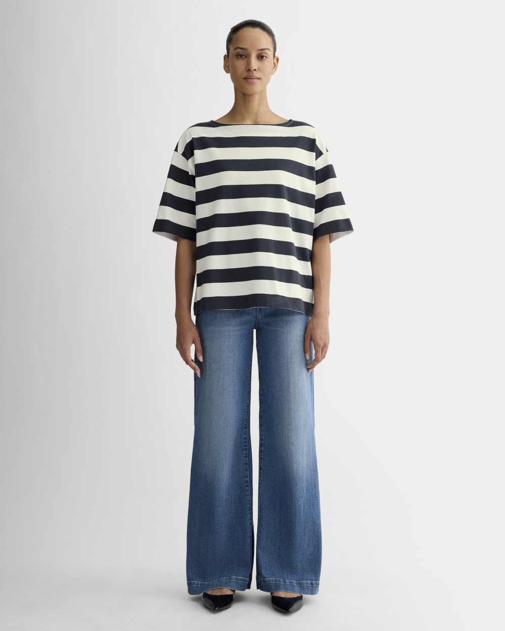 The Mariner Oversized Tee in Navy / Bone — detail view