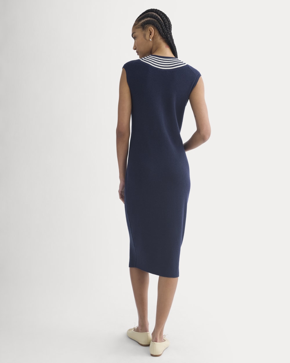 Relaxed V-Neck Midi Sweater Dress in Cotton Merino in Navy — detail view