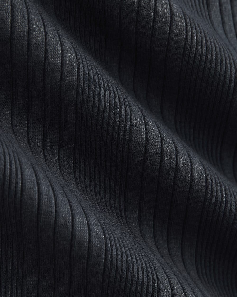 Lounge Rib Tank in Navy — detail view