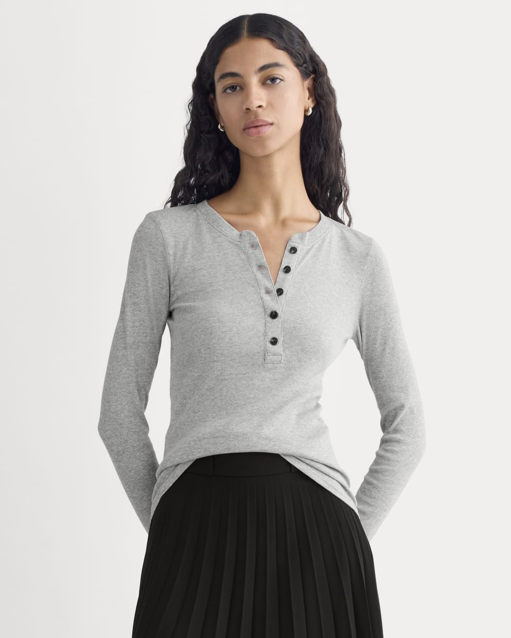The Luxe Rib Henley in Classic Heather Grey — front view