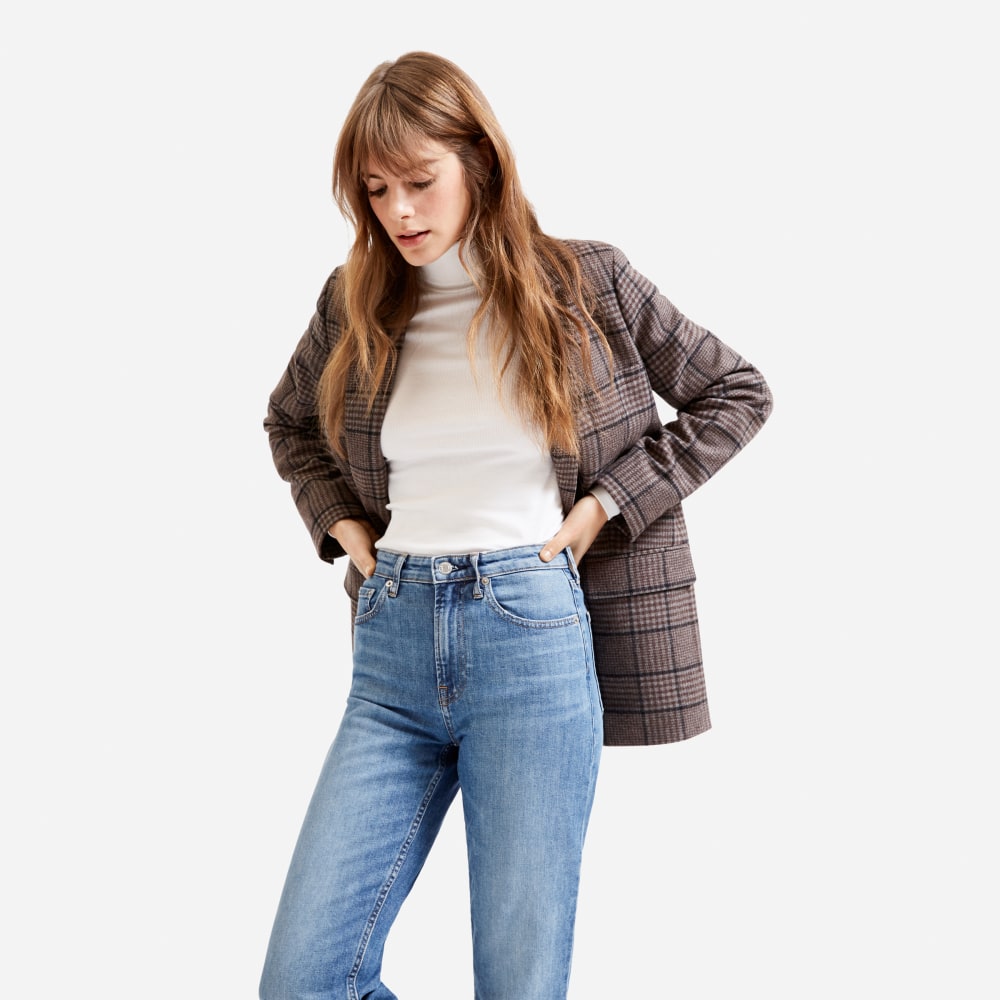 The Super-Straight Jean in Medium Blue Wash — detail view
