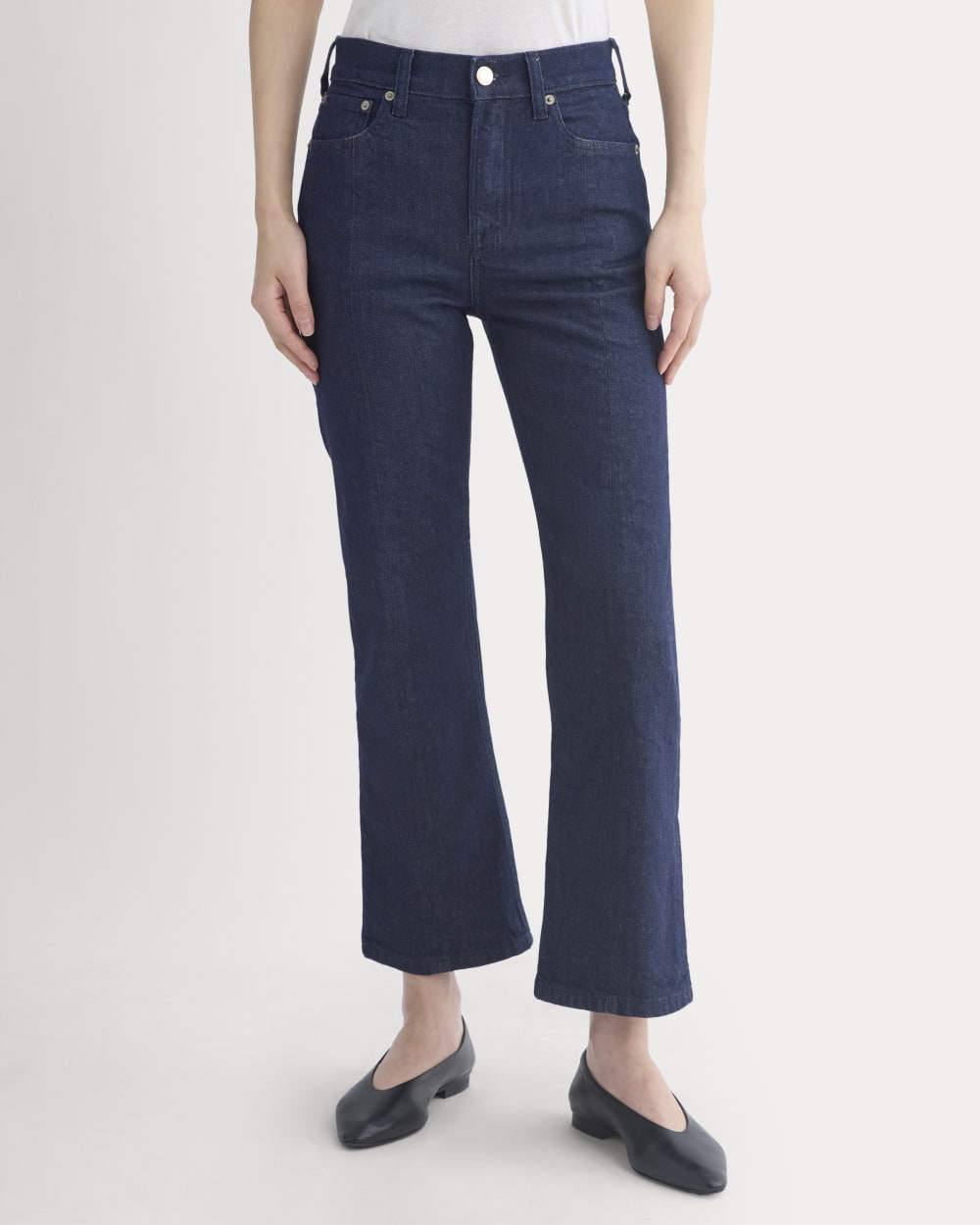High-Rise Kick Flare Jean in Tungsten Rinse — detail view