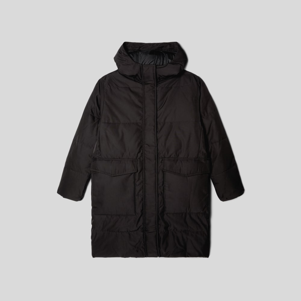 The Long Puffer in Black — alternate view