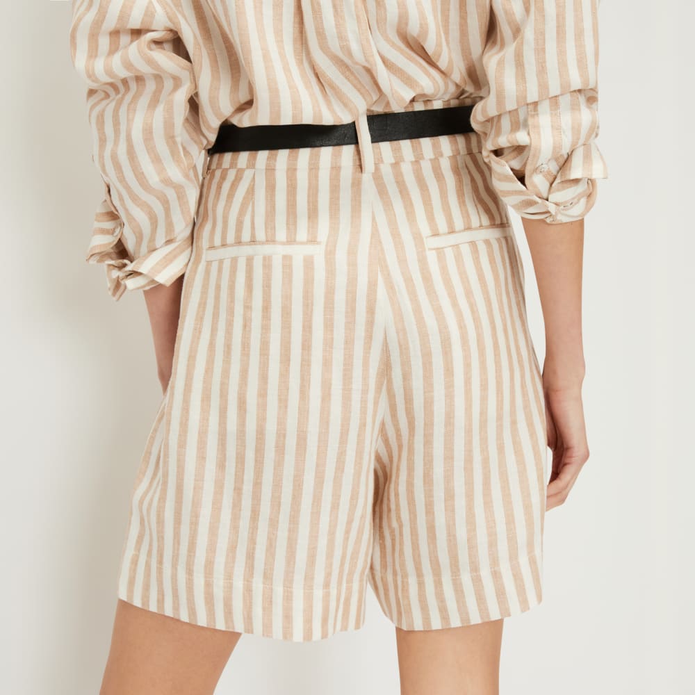 The Linen Way-High® Drape Short in Bone / Caramel — detail view