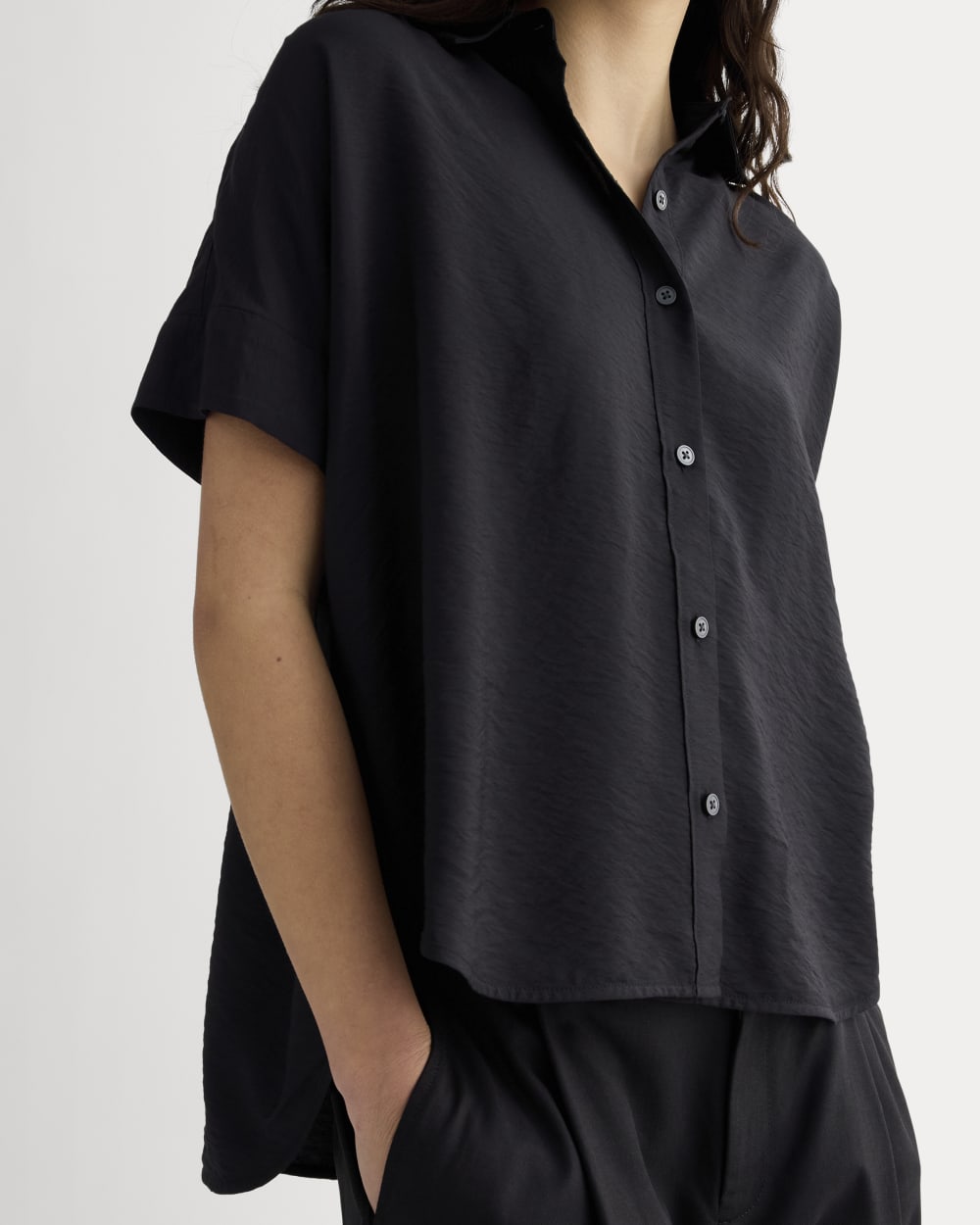The Square Shirt in SoftLuxe in Black — detail view