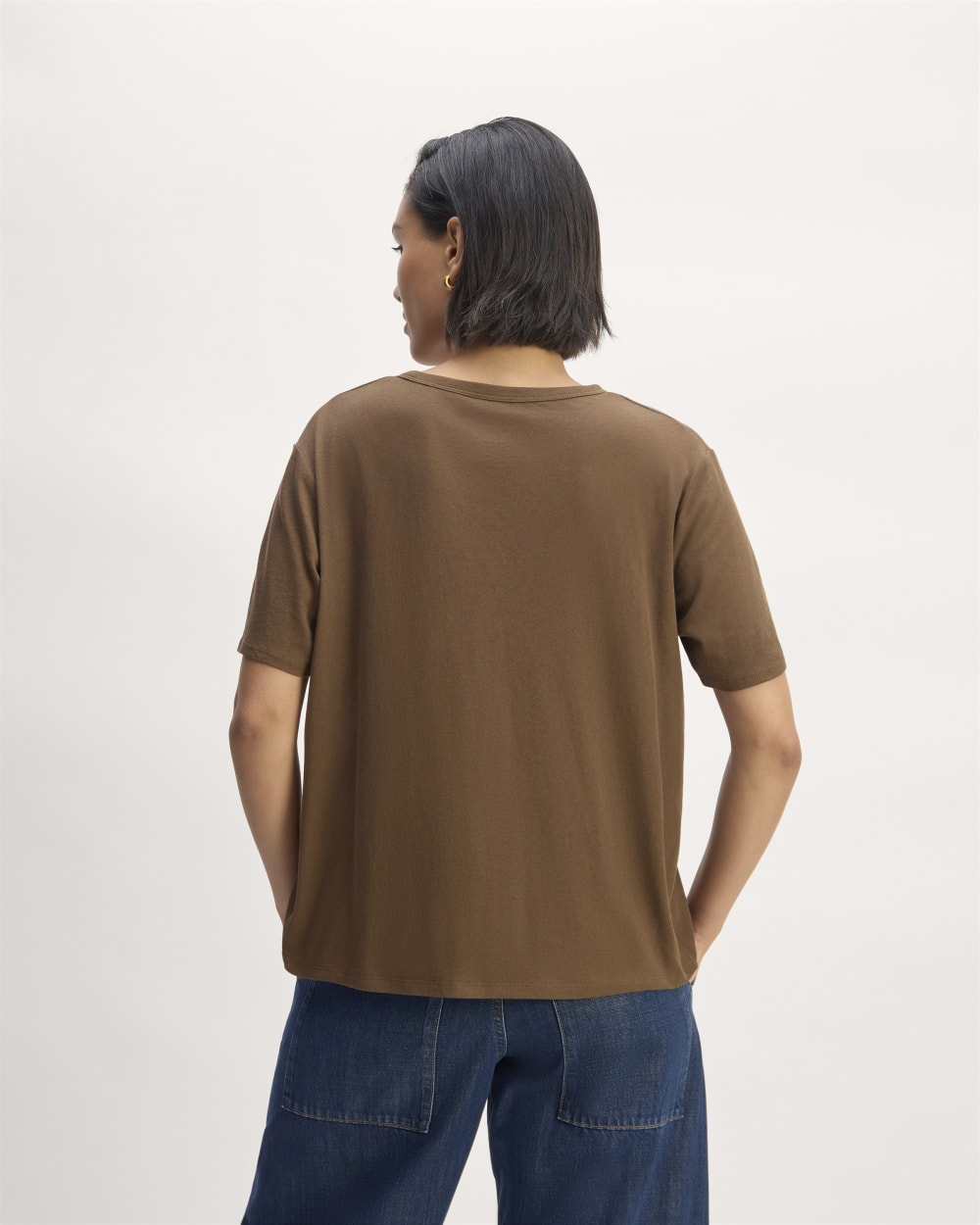 The Air Tee in Cocoa — detail view