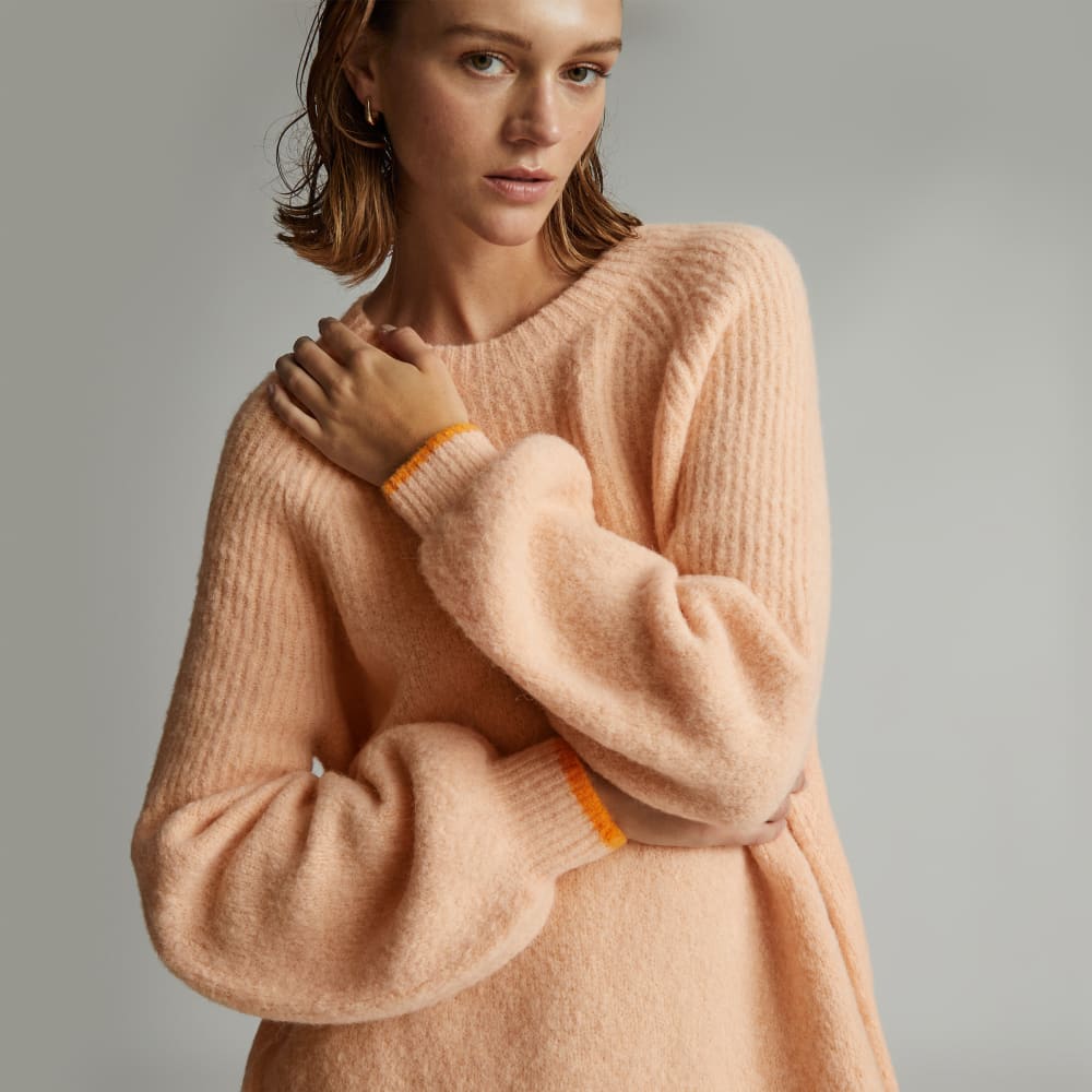The SuperFuzz Alpaca Oversized Crew in Apricot — detail view