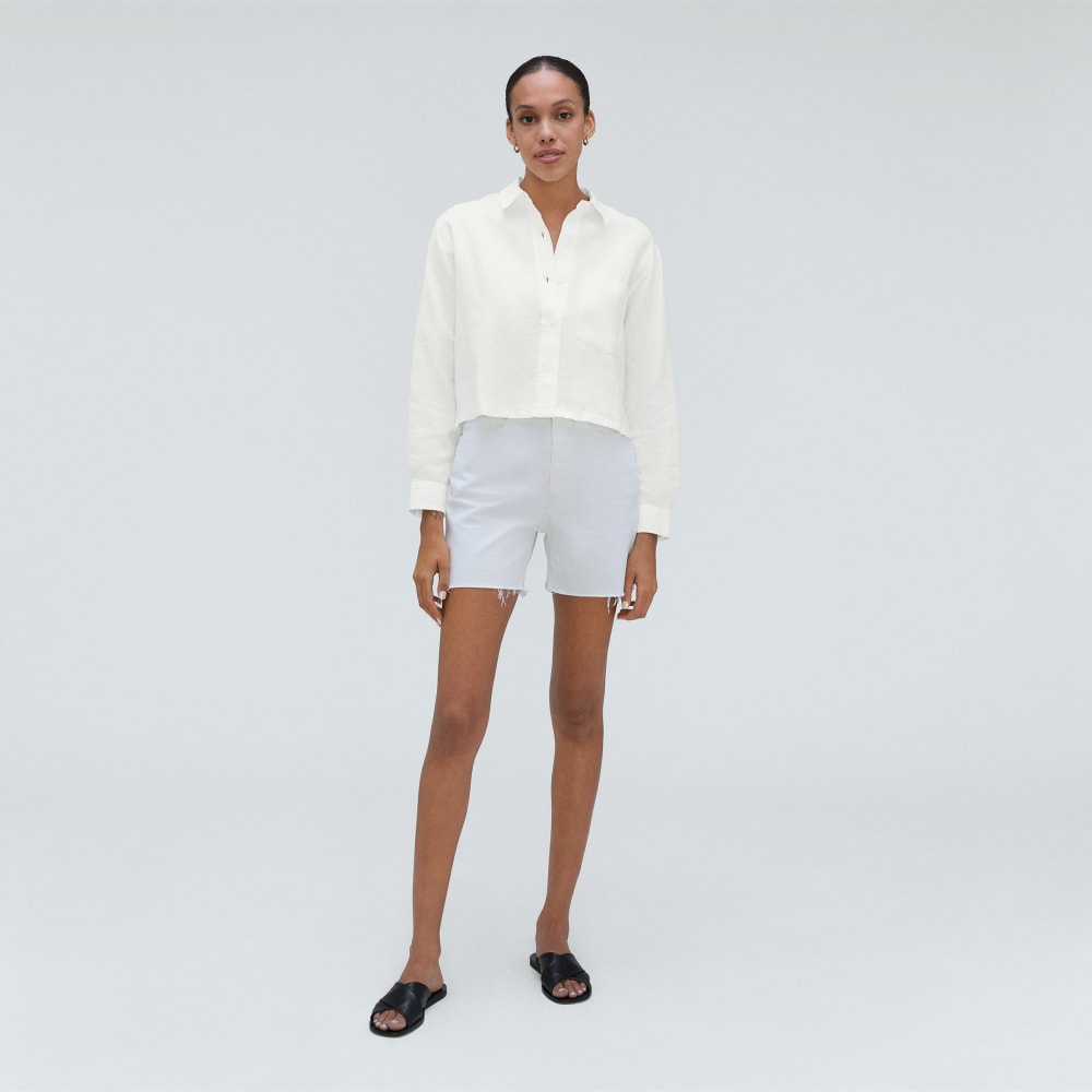 The Linen Way Short Shirt in White — detail view