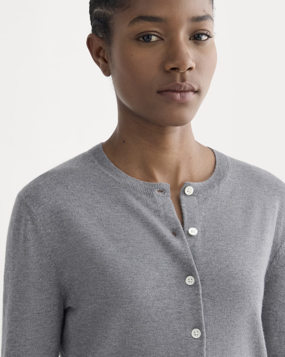 The Cropped Cardigan in Cotton Cashmere in Heather Charcoal — detail view