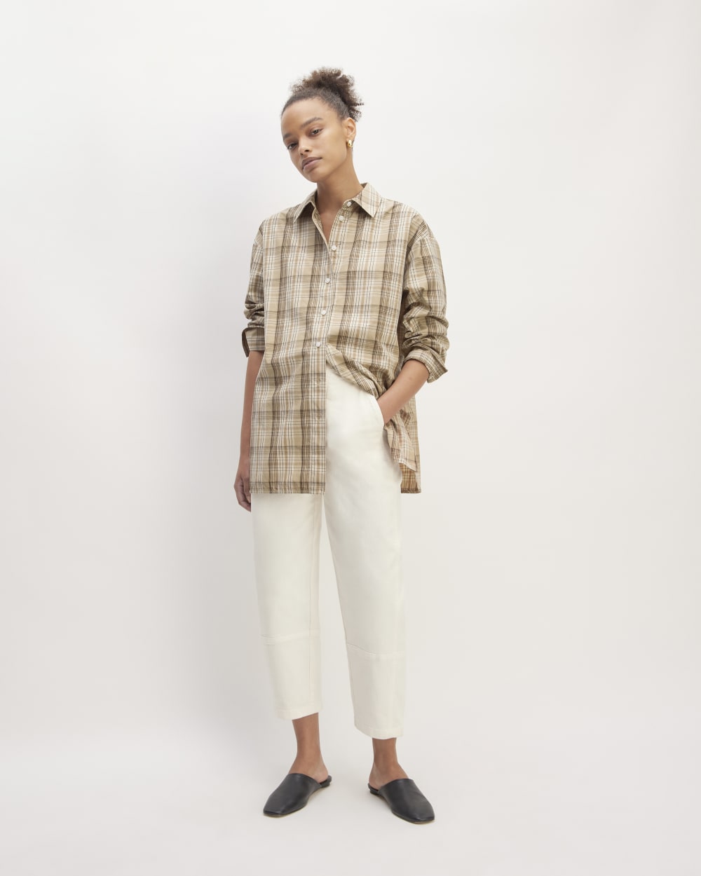The Supima® Cotton Boyfriend Shirt in Pale Khaki Plaid — detail view