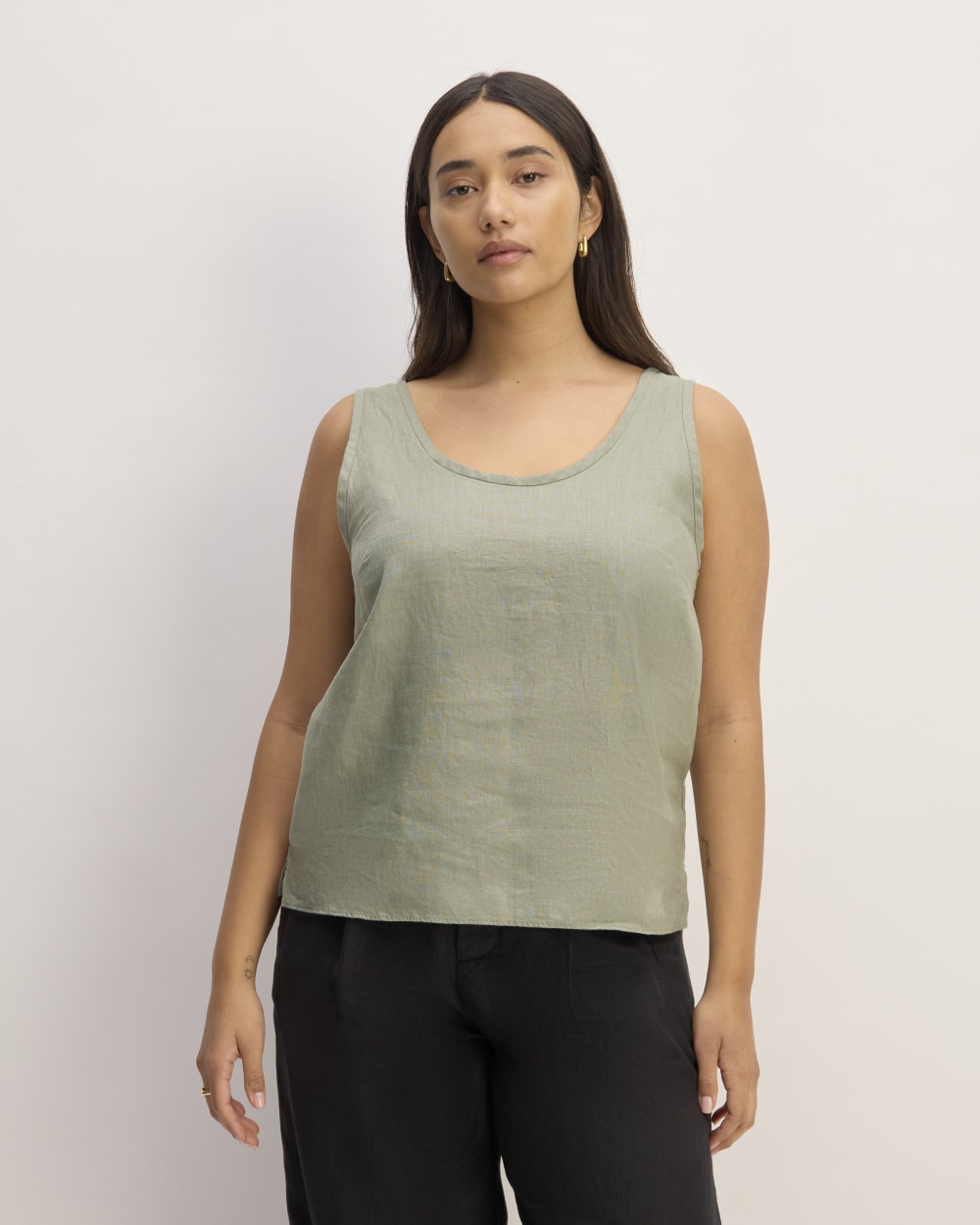The Scoop Tank in Linen in Sage Green — detail view