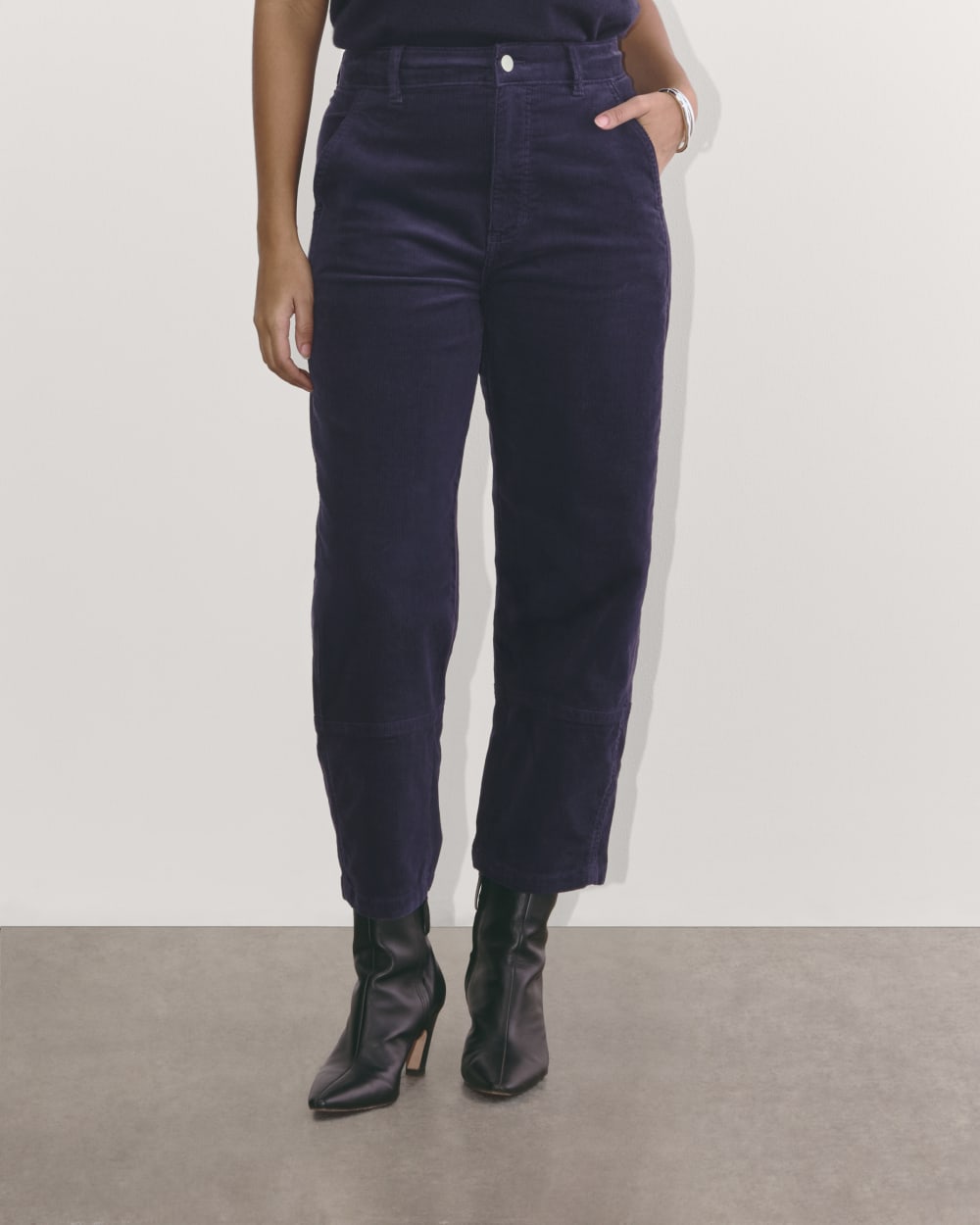 The Utility Barrel in Corduroy in Navy — detail view