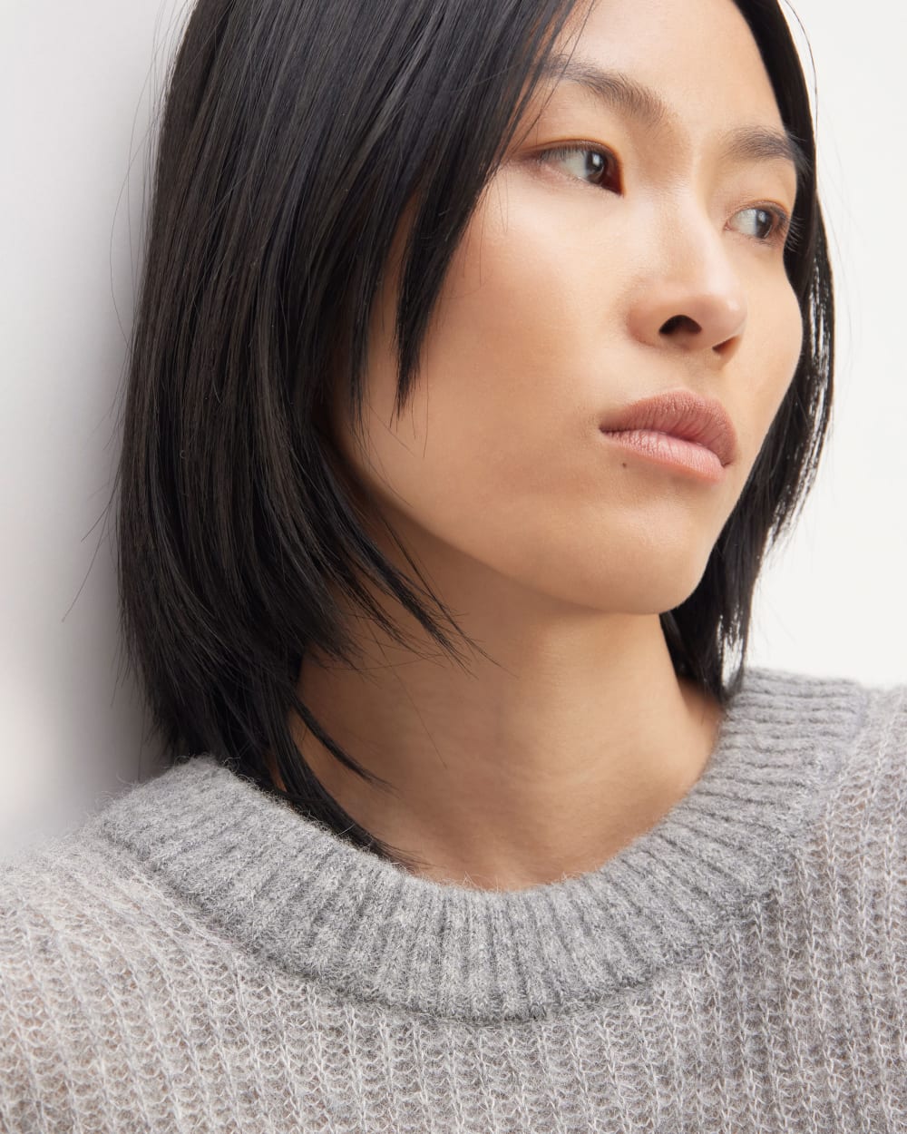 The Cocoon Crew in Alpaca in Heathered Stone — detail view