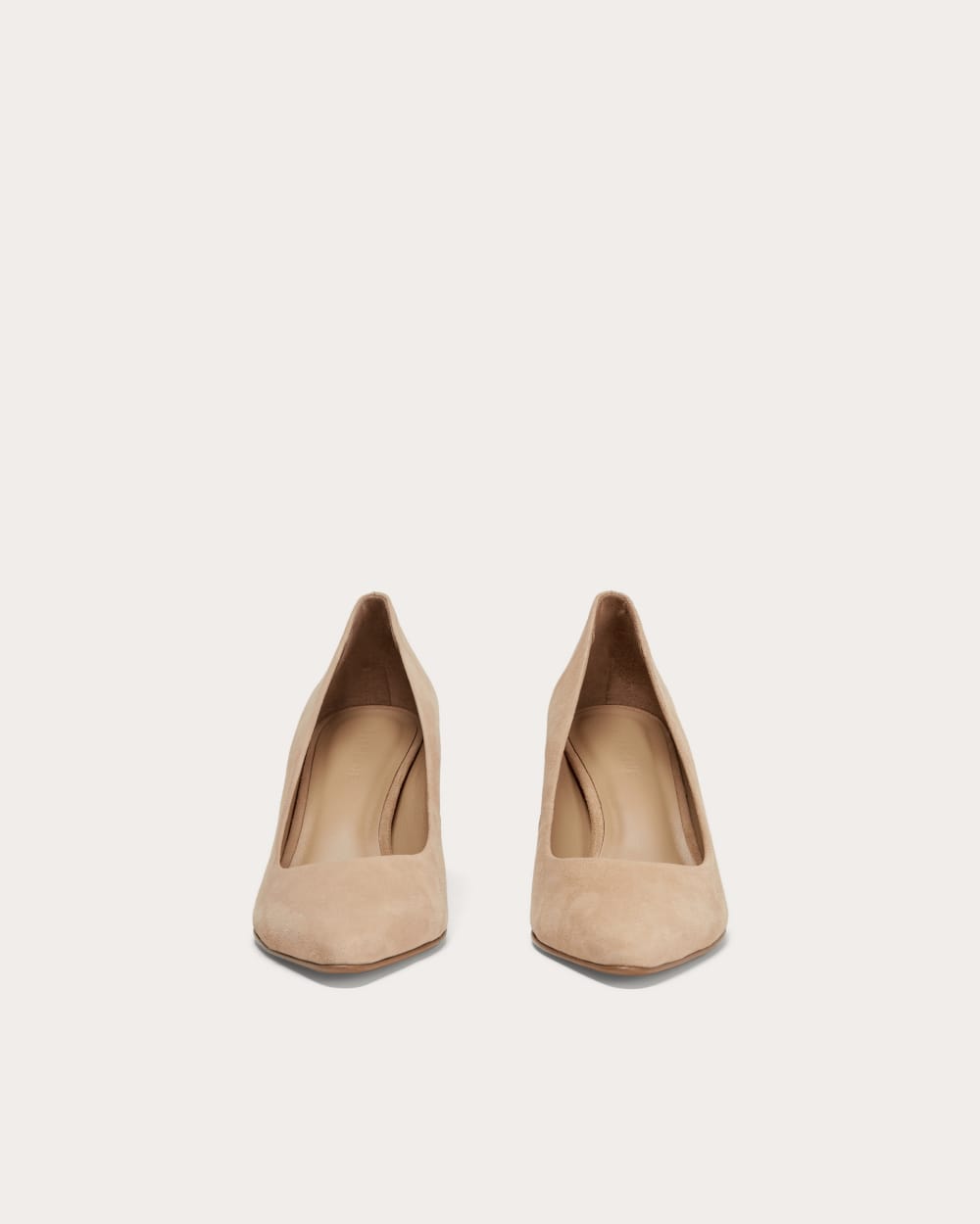 The Banana Pump in Blush Tan — detail view