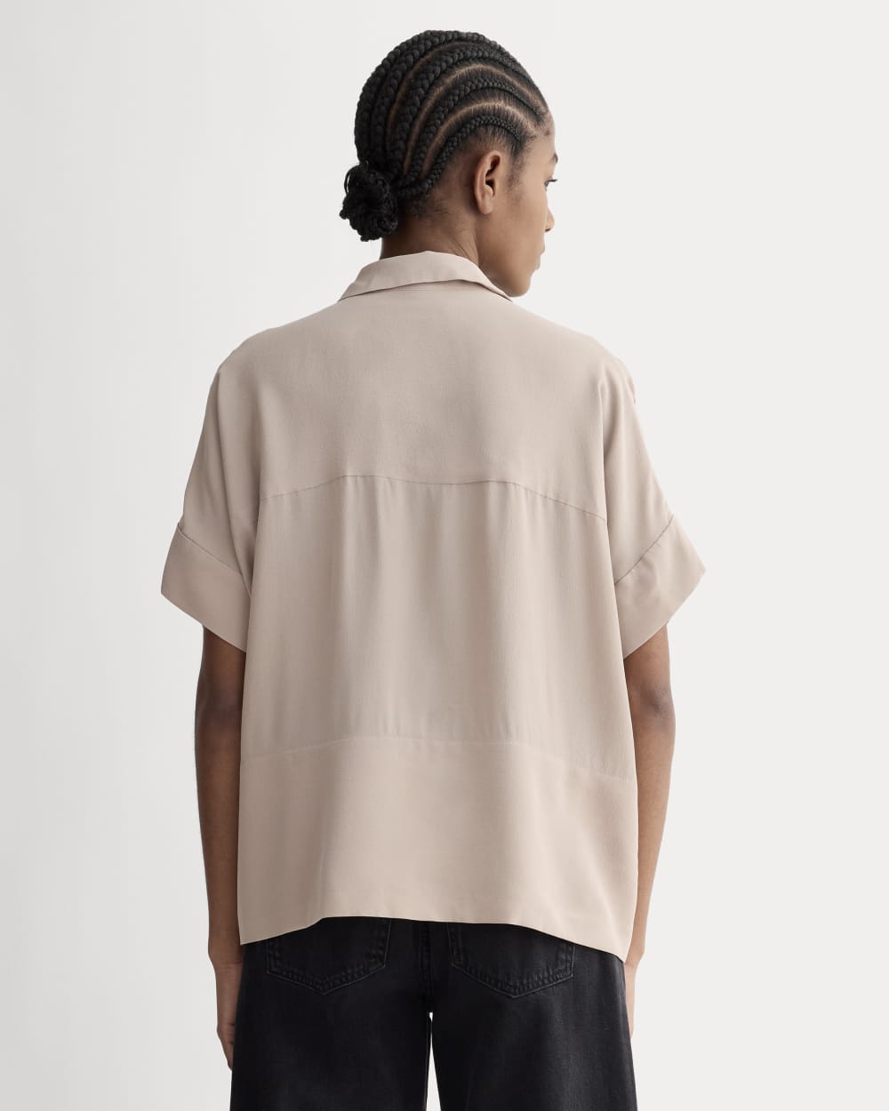 The Boxy Shirt in Washable Silk in Burnt Sugar — detail view