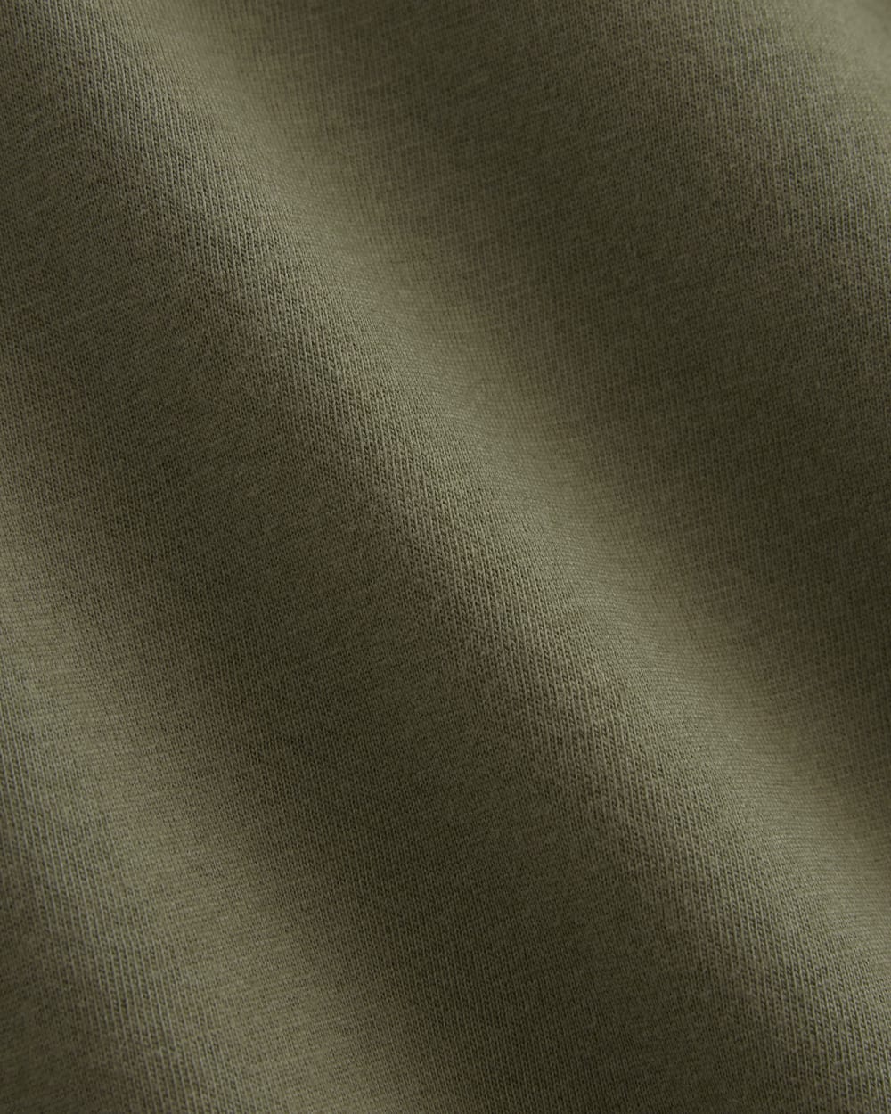 The Box-Cut Tee in Essential Cotton in Kalamata — detail view