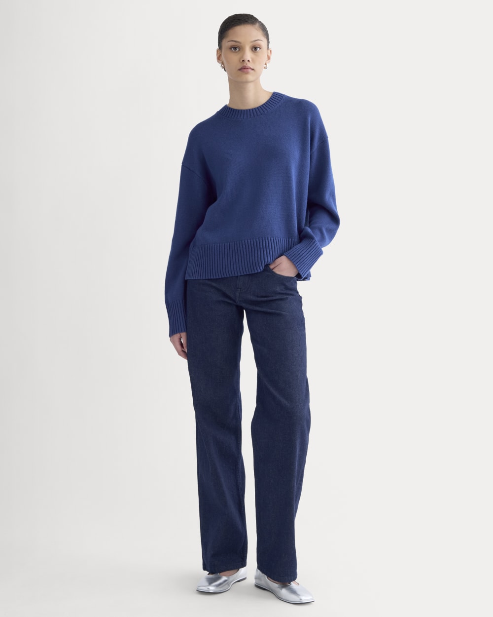 The Boxy Sweater in Everyday Cotton in Deep Lazuli Blue — detail view