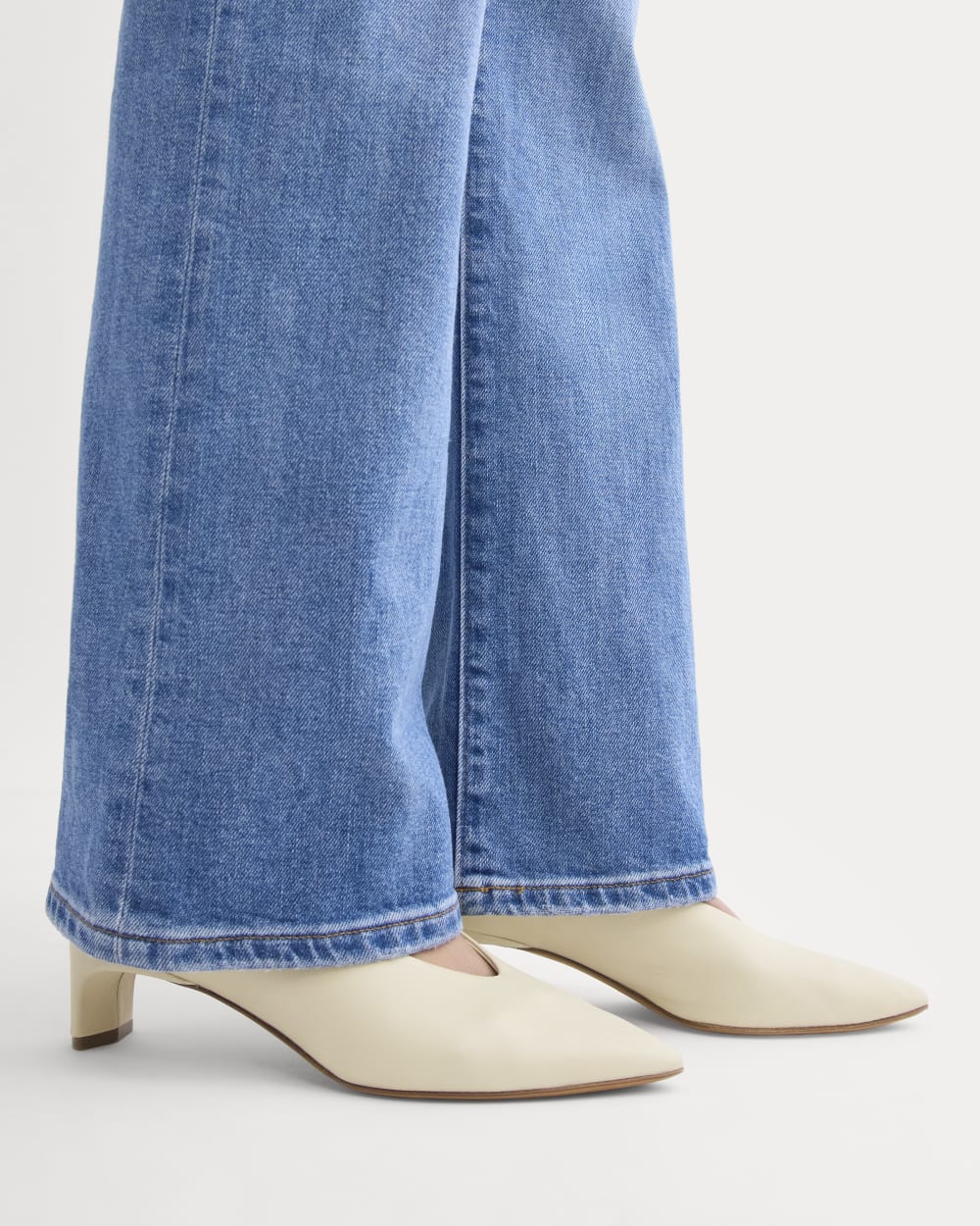 Made in Italy Almond-Toe Pump in Crema — detail view