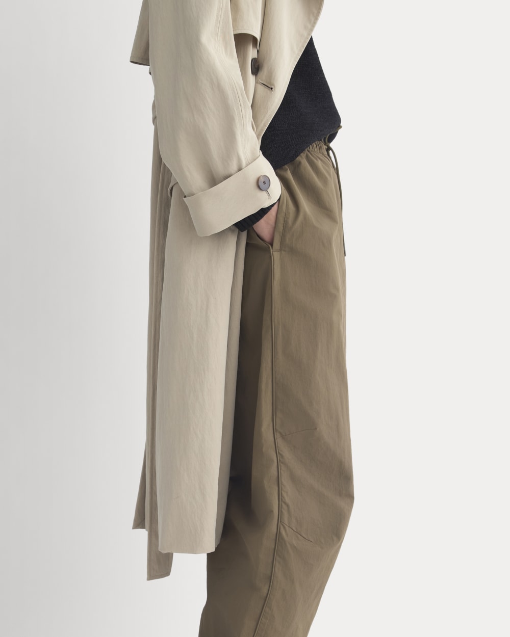 Parachute Pant in Beech — detail view
