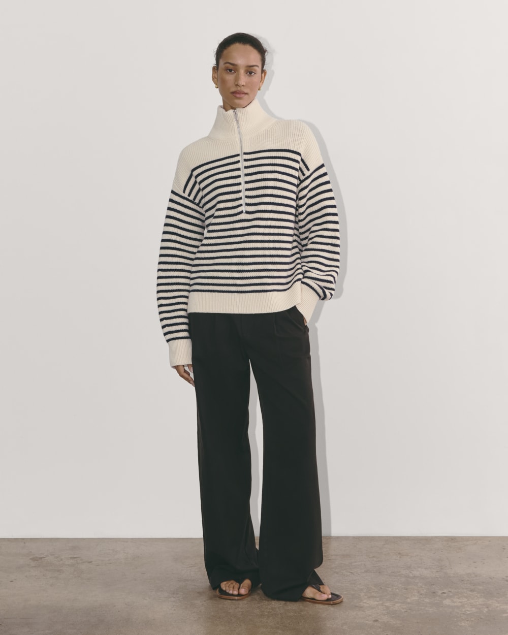 The Half-Zip in Everyday Cotton in Canvas / Navy — detail view