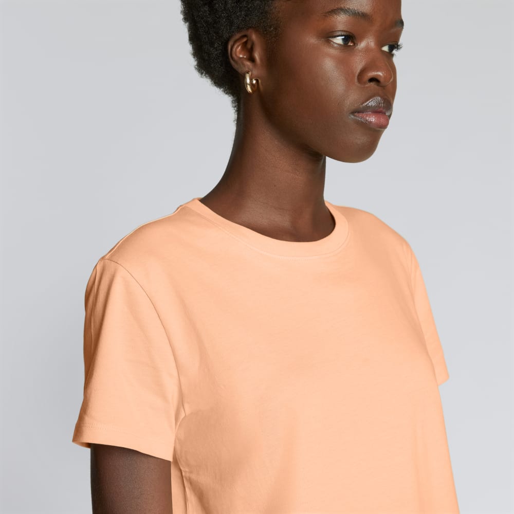 The Box-Cut Tee in Essential Cotton in Apricot — detail view