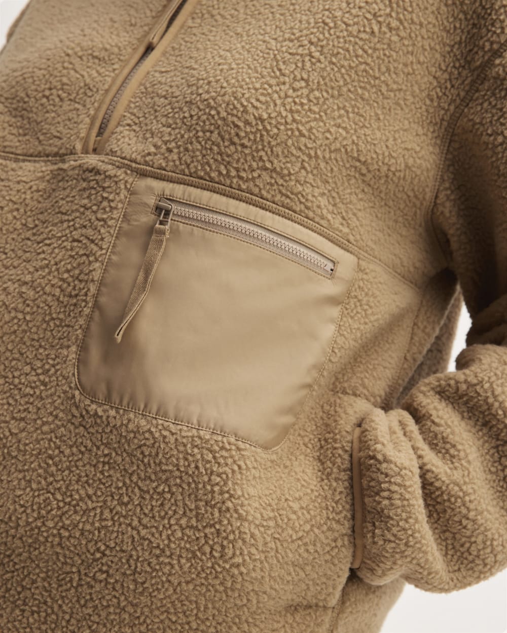 The ReNew Fleece Oversized Half-Zip in Tiger's Eye — detail view