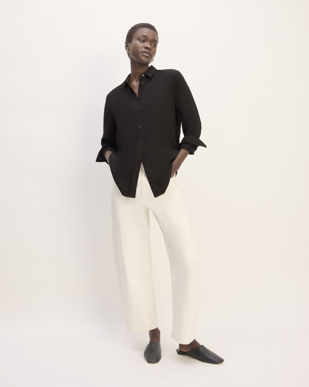 The City Stripe Relaxed Shirt in Black — detail view