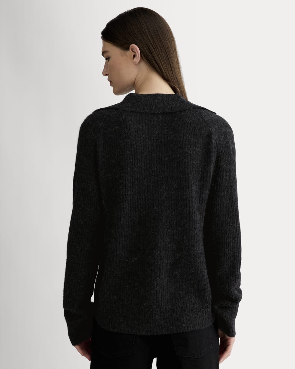 The Oversized Polo in Alpaca in Heathered Black — detail view