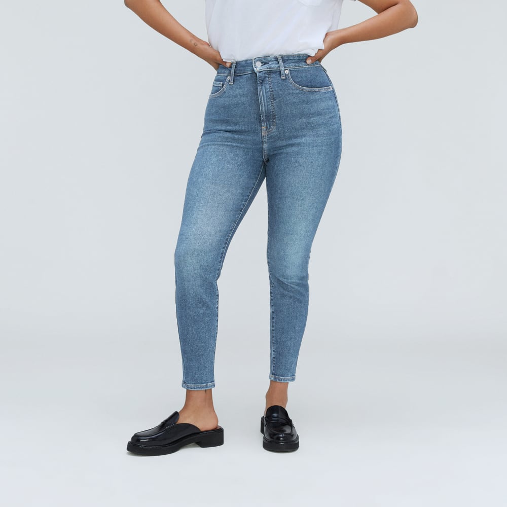 The Way-High® Hourglass Skinny Jean in Faded Blue — detail view