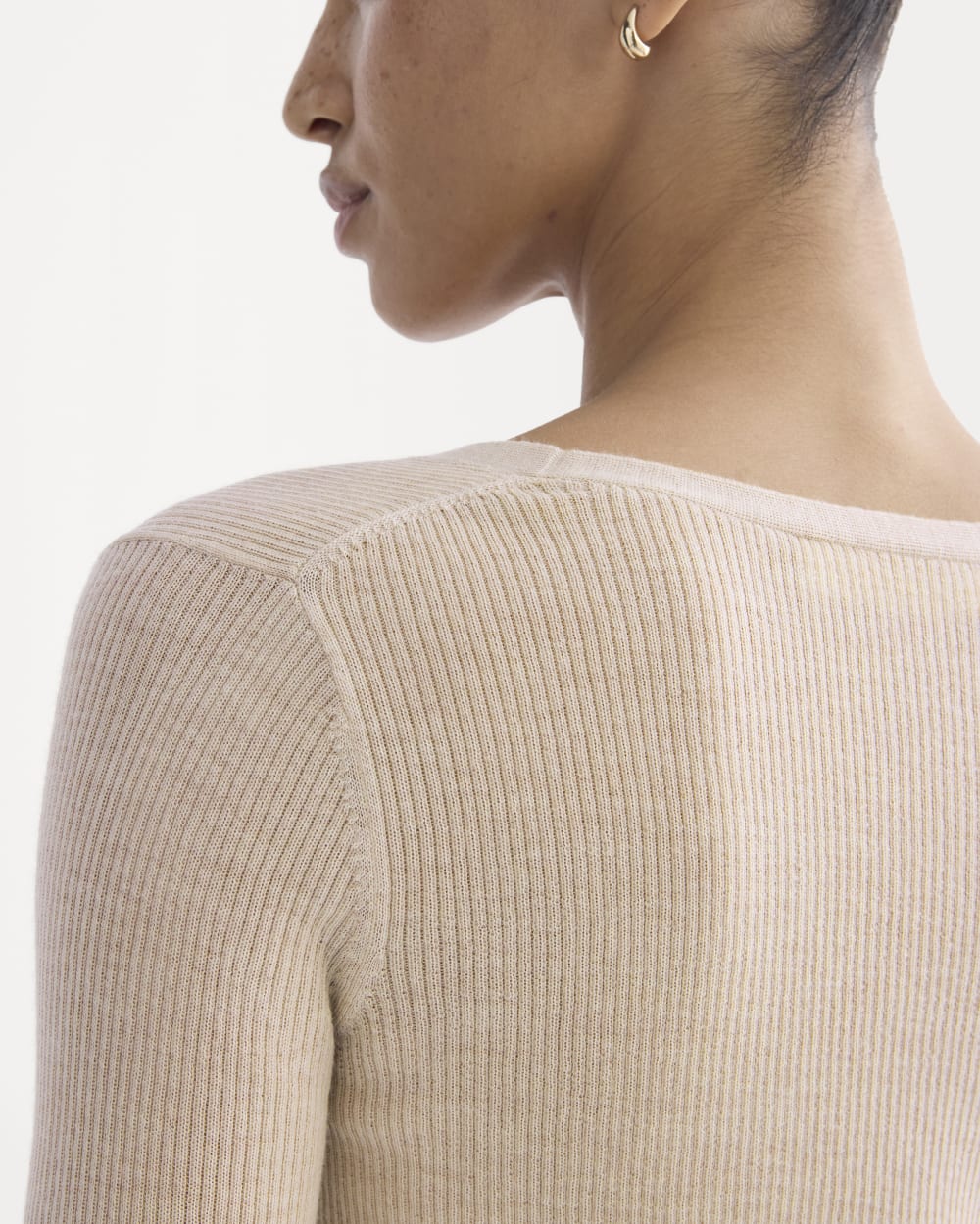 The Cardigan in Ultrasoft Merino in Pale Blush — detail view