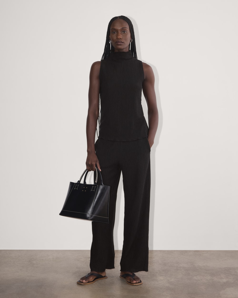 The Crinkle Tank in Black — detail view