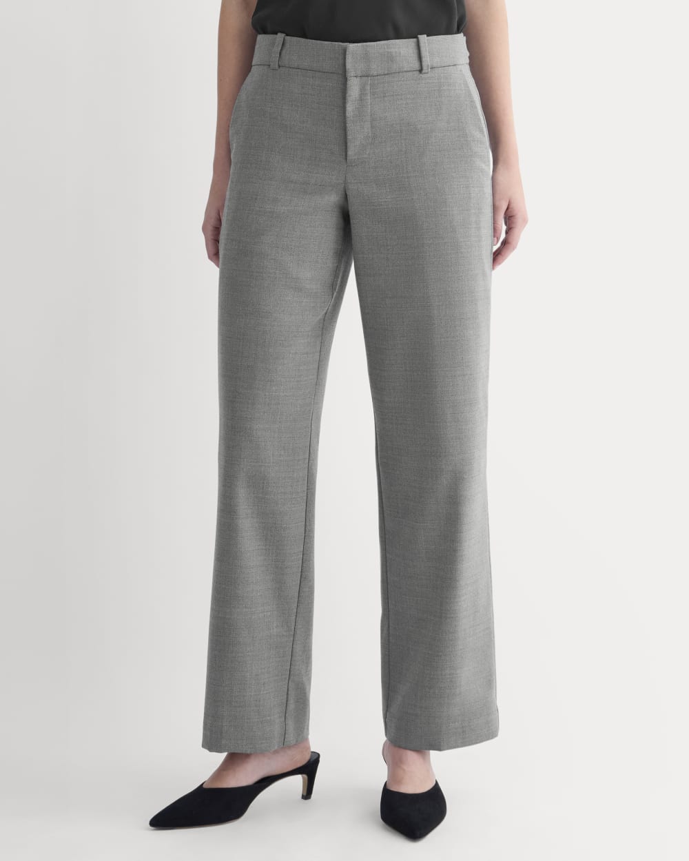 Straight-Leg Trouser in Tailor Twill in Heather Graphite — detail view