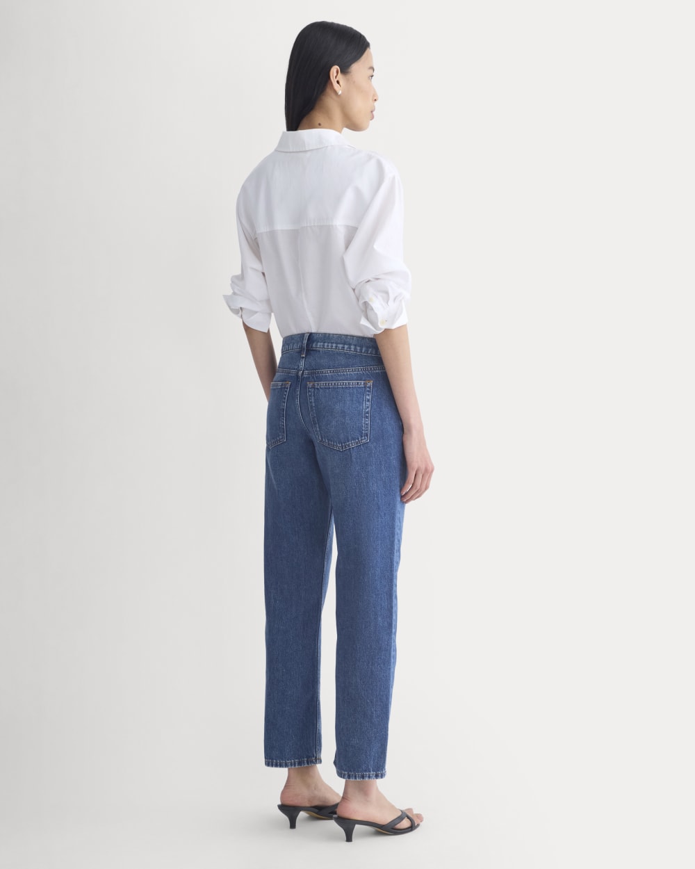 Low-Rise Straight Jean in Dark Indigo — detail view