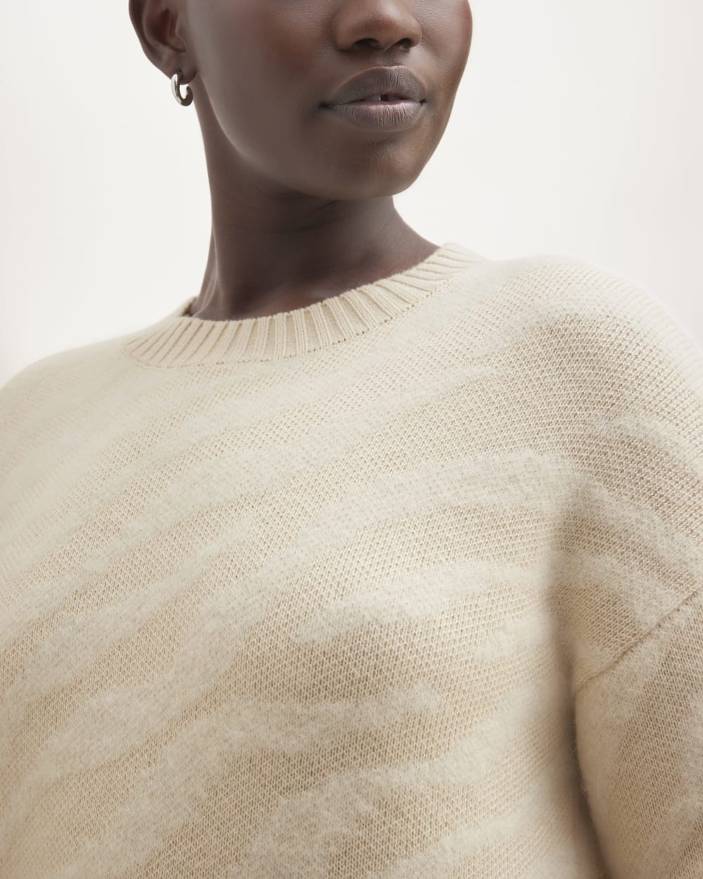 The Alpaca Tiger Jacquard Crewneck in Canvas / Snow — detail view