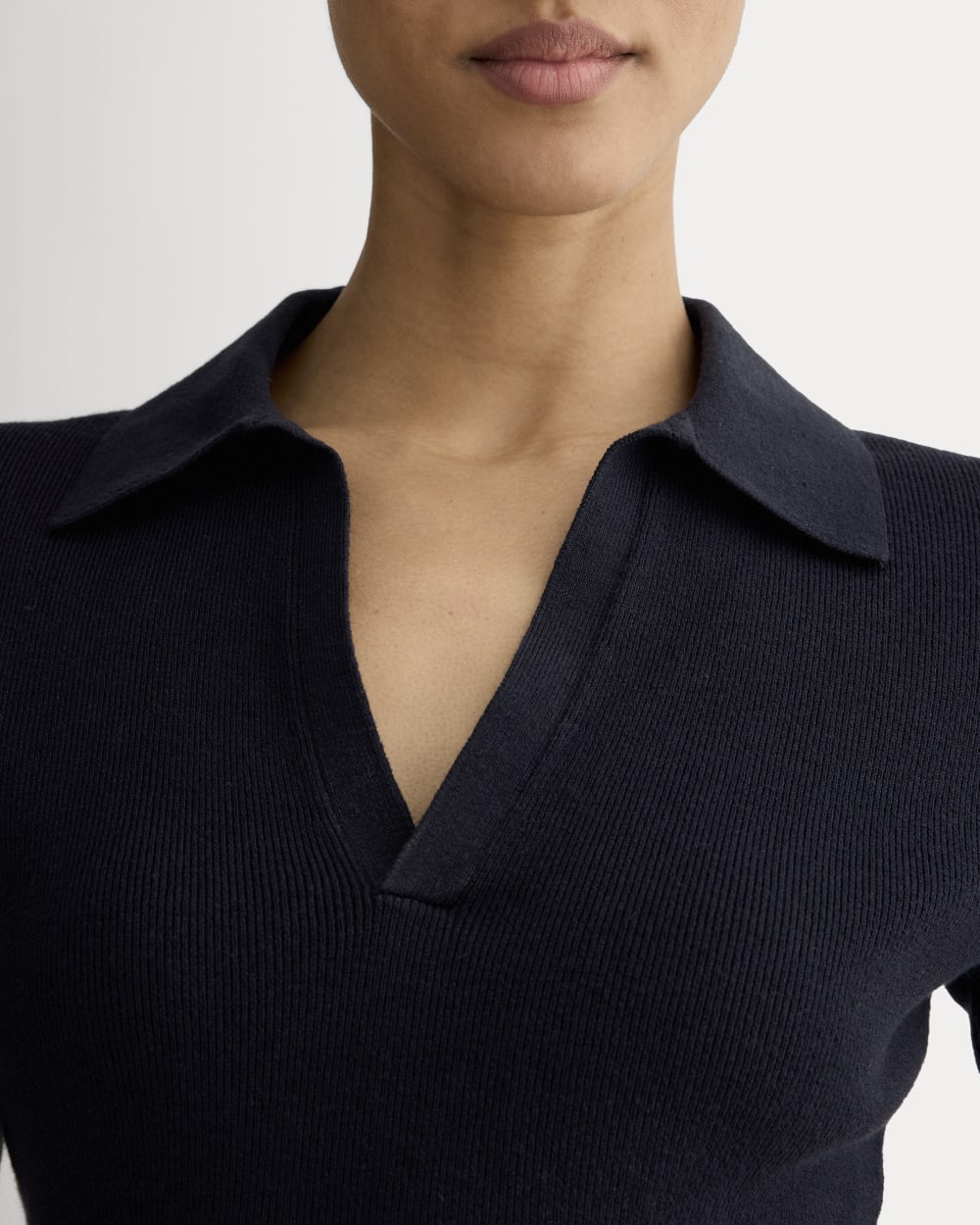 The Knit Polo in Navy — detail view