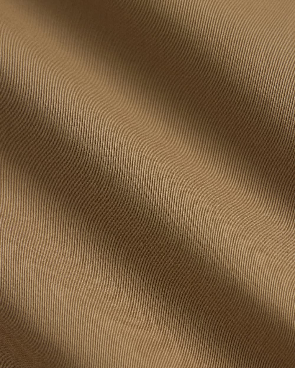 The Easy Cargo Pant in Tiger's Eye — detail view