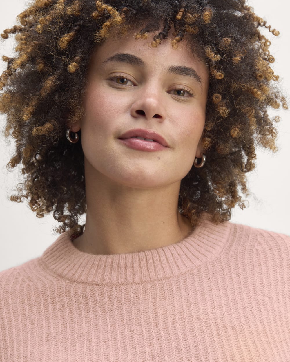The Cocoon Crew in Alpaca in Blush Pink — detail view