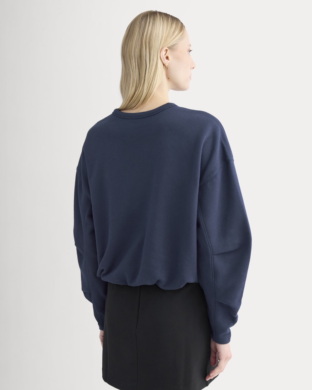 Lightweight Terry Bubble Sweatshirt in Navy — detail view