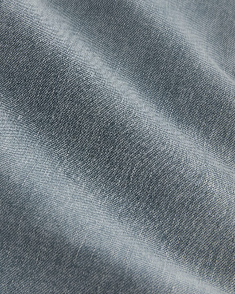 The Way-High® Sailor Jean 2.0 in Light Indigo — detail view