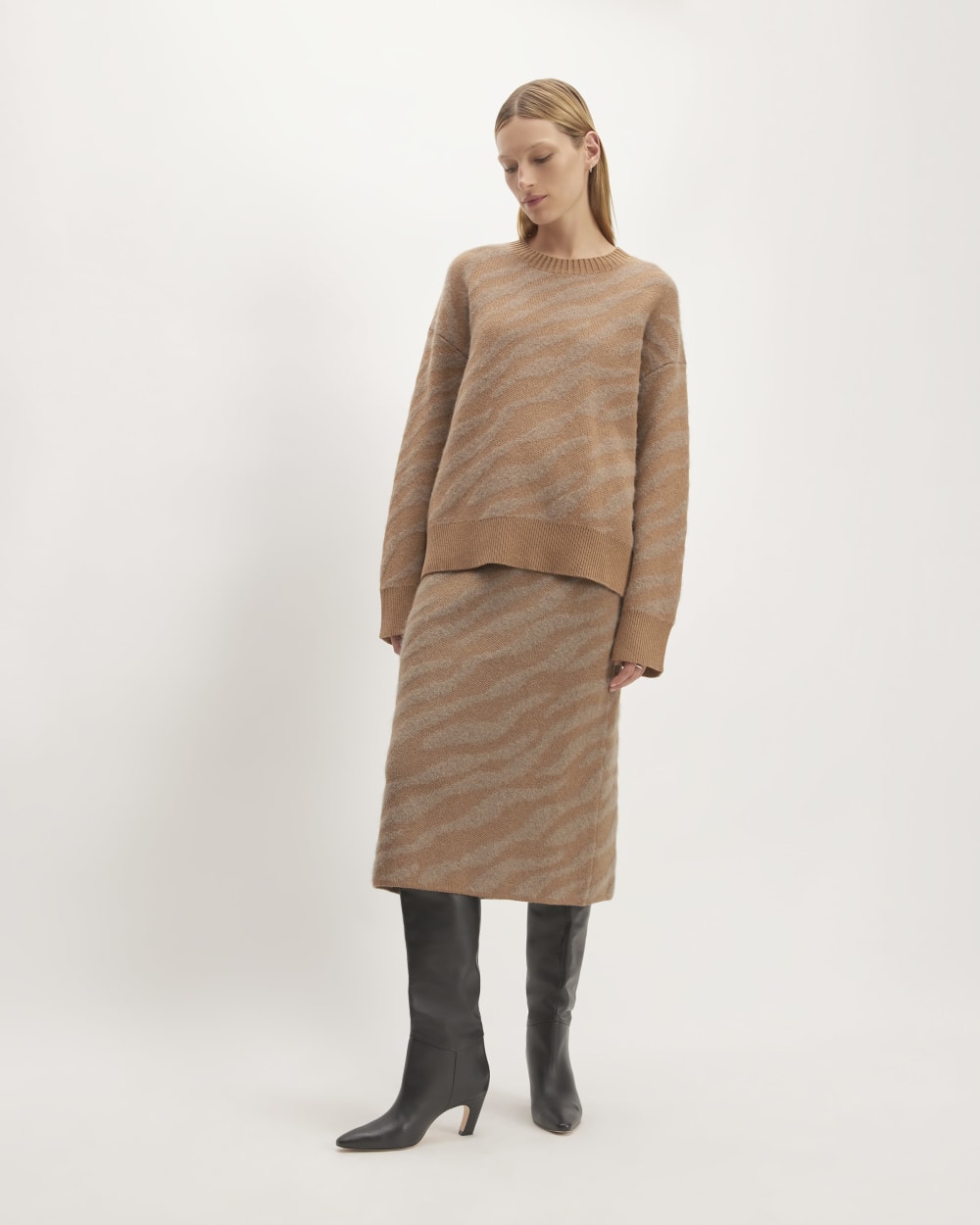 The Alpaca Tiger Jacquard Skirt in Camel / Medium Brown — front view