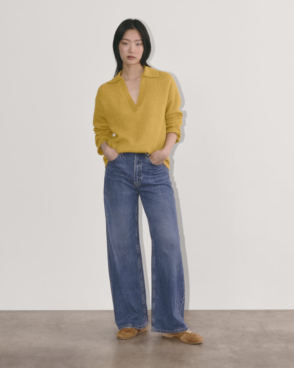 The Oversized Polo in Alpaca in Golden Yellow — detail view