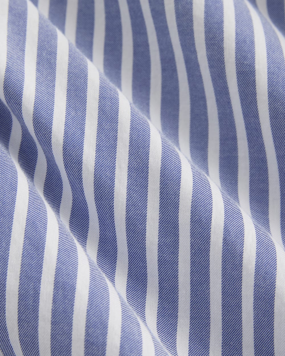 The Must-Have Shirt in Silky Cotton in Bone / Mazarine Blue — detail view