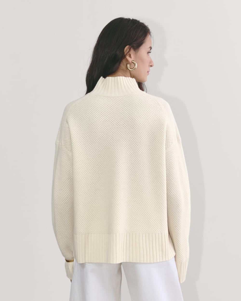 The Honeycomb Funnel Neck in Wool Cashmere in Bone — detail view