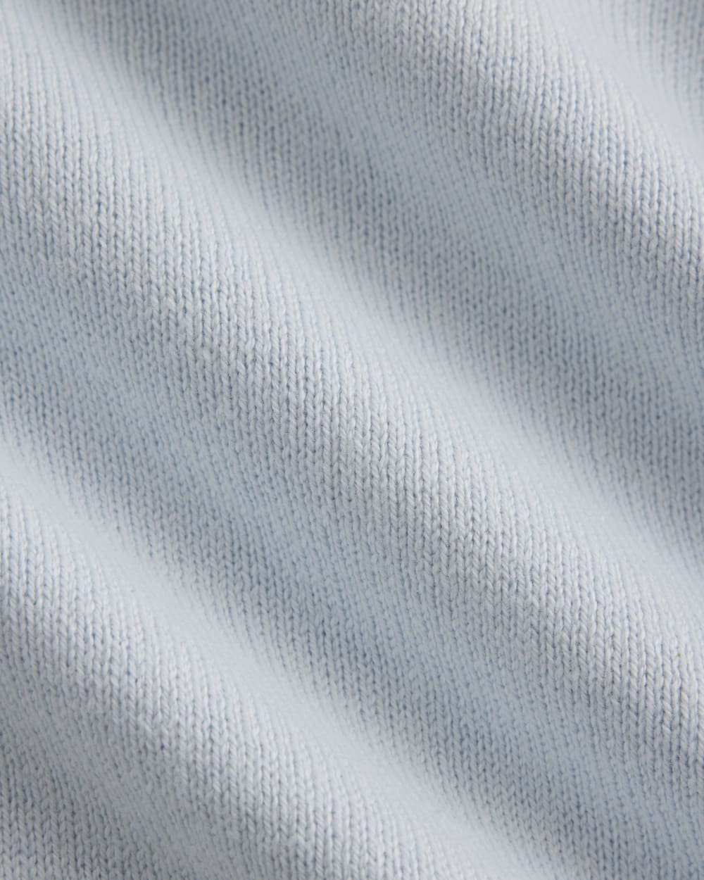 Short-Sleeve Crew in Everyday Cotton in Skywriting — detail view