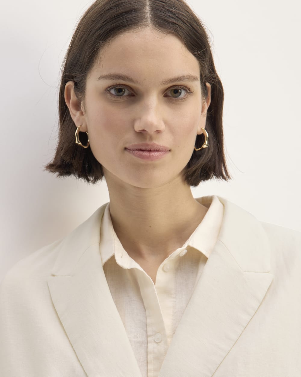 The Linen Double Breasted Blazer in Bone — detail view