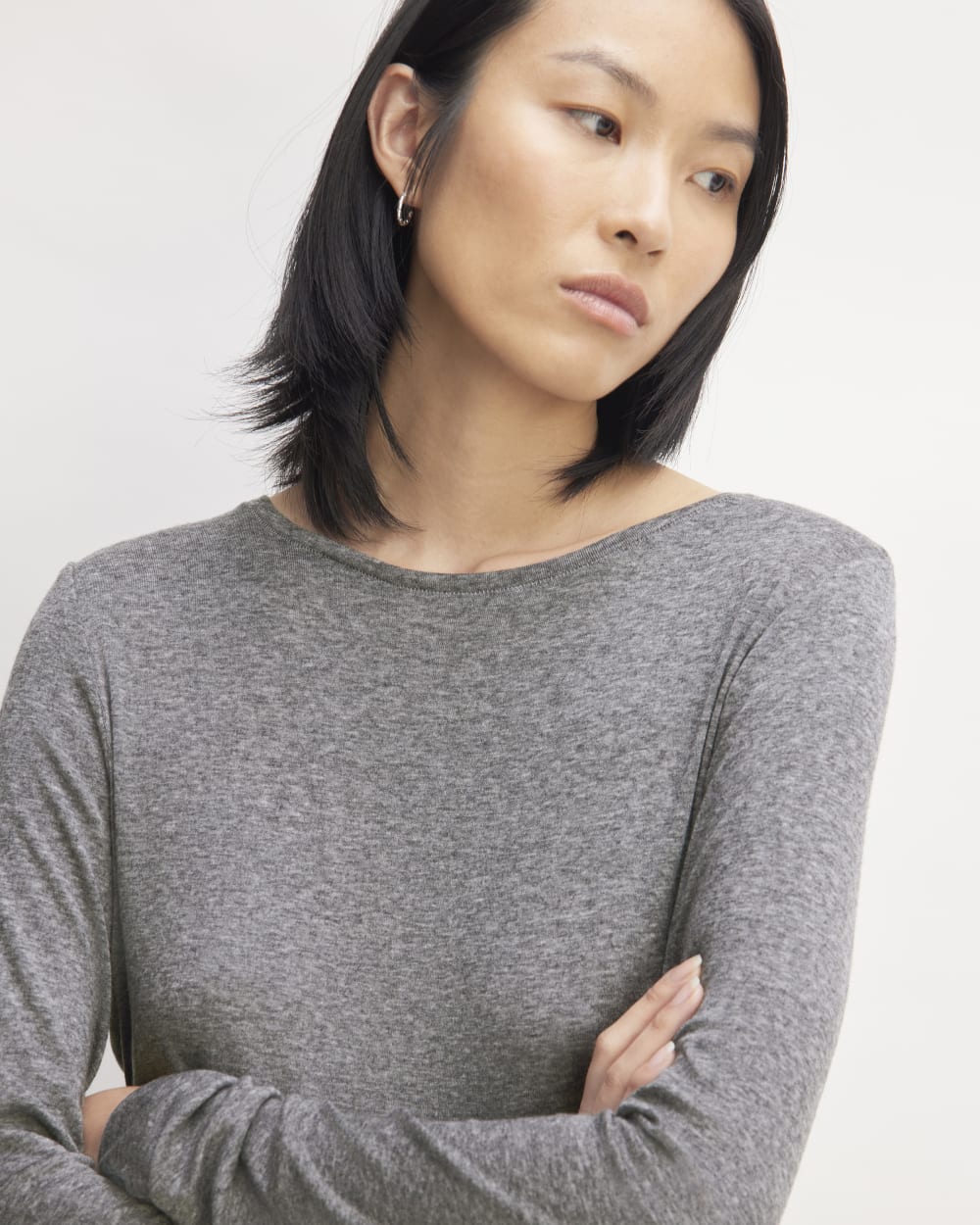 The Long-Sleeve Tee in Butterluxe in Heather Charcoal — detail view