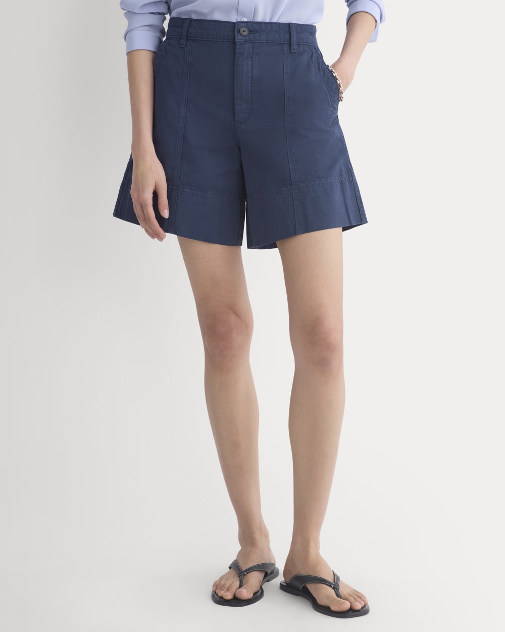Seamed Everywhere Short in Navy — detail view