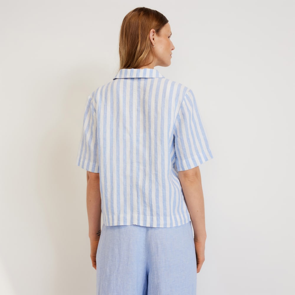 The Linen Workwear Shirt in Blue / White — detail view