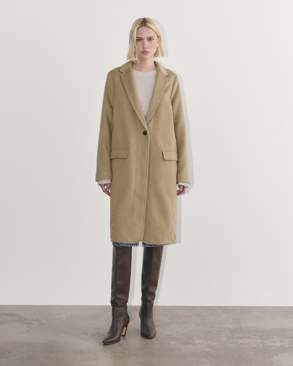 The Topcoat in Wool in Dark Heathered Camel — front view